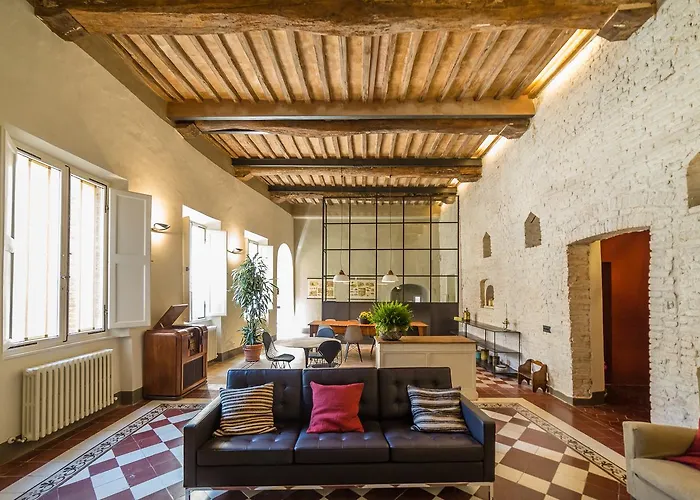 Casatorre Dei Leoni Dimora Storica Bed & Breakfast Siena